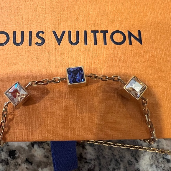 Louis Vuitton Collier Gamble Necklace - Picture 6 of 10